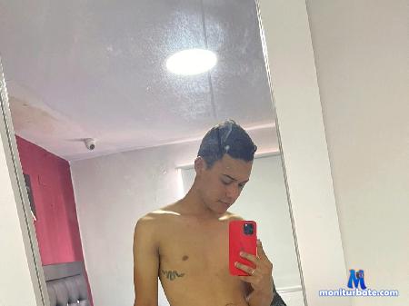 erik-steele flirt4free performer THE KEY IS NOT FINDING SOMEONE WITH YOUR SAME