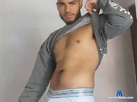 johnny-galarga flirt4free performer WELCOME I´M NEW, LET´S MEET EACH OTHER, KEEP ME IN YOUR FAVORITES AND CALL ME WHENEVER YOU WANT LO