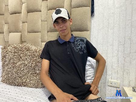 tommy-box flirt4free performer Hot guys 