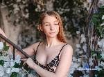 polly-peachy flirt4free livecam show performer your strawberry blonde