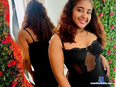 sofia-mcdye flirt4free performer Do you like brunettes? It's the perfect place to have me! 