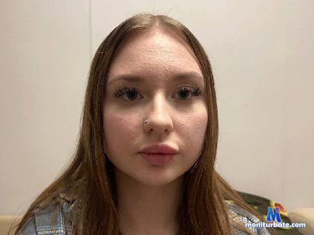 maria-tripoli flirt4free performer Hi sweet! we want play! Play with us pls!