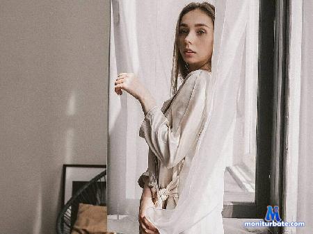 melia-hoxie flirt4free performer Love is a game that two can play and both win