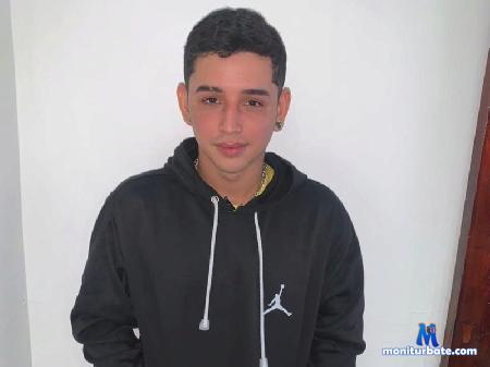 simon-houston flirt4free performer 