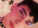 mike-cruise flirt4free livecam show performer Masturbarse es hacerle el amor a la persona que uno más quiere.