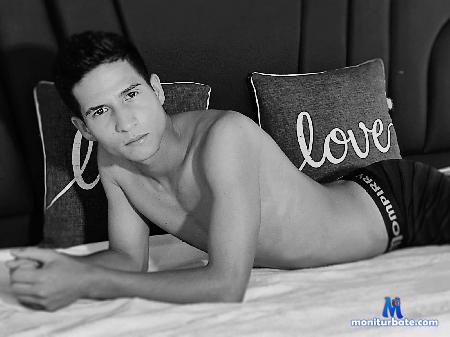 jey-foster flirt4free performer Hi guys welcome to my room!