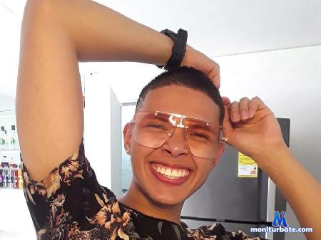 tiago-hernendez flirt4free performer 