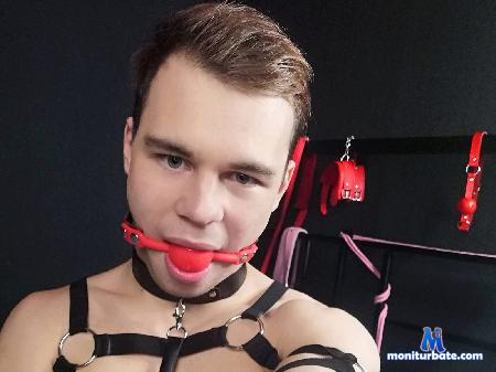 max-royse flirt4free performer new gay true gay love flirt cum muscle  private show feet fetish masturbation BDSM slave bondage