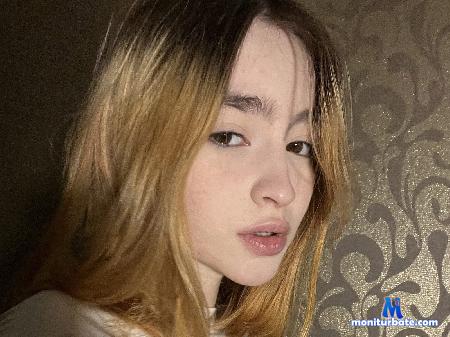 mellissa-kolkowski flirt4free performer Hi sweet! we want play! Play with us pls!