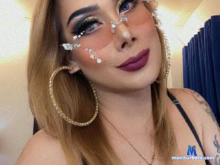 isabella-pearson flirt4free performer When you see my eyes blazing with hotness then you know how to act and obey.