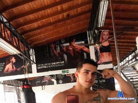 david-connor flirt4free performer  cand find on me a cute,romantic and open mind guy .able to make true your hot dreams.