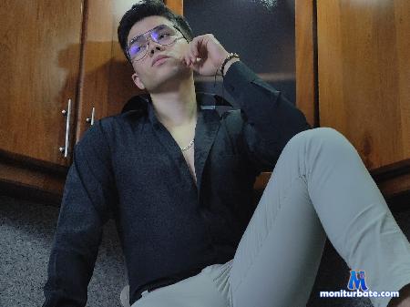 matteo-reyes flirt4free performer Sex is the funniest thing in life, have fun with me