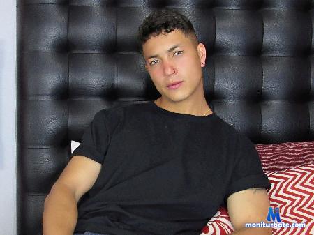 ian-bross flirt4free performer ¡Disciplined and Smart boy!