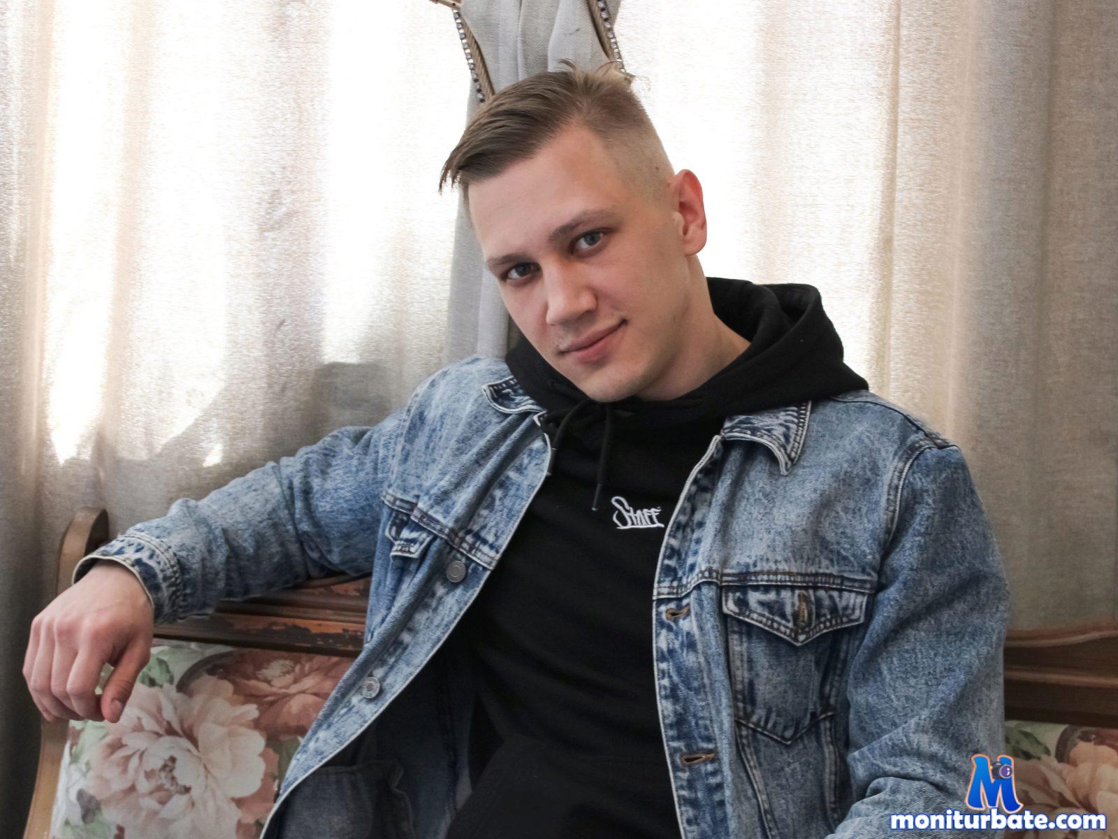 martin-beker Flirt4free performer Feet Role Play/Costumes Submission Dirty Talk Master / Slave Student/Teacher Latex Handcuffs Slaves Nun/Priest Tickler Spanking Gender Play Leather Voyeurism Food