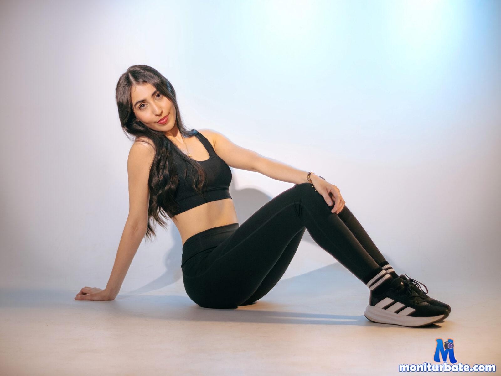 giselle-brie Flirt4free performer Nipple Play Dirty Talk Whip Coach/Trainee Spanking