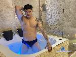 junior-wayne flirt4free livecam show performer Seduction and lover of good conversations