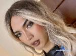 emma-alawi flirt4free livecam show performer Take me to your world.