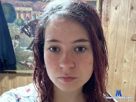 emily-obleness flirt4free performer Hi sweet! we want play! Play with us pls!