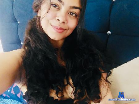 nia-santoni flirt4free performer Let's live together the experience of feeling pleasure with the soul❤