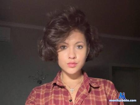 sherley-hreha flirt4free performer Hi sweet! we want play! Play with us pls!