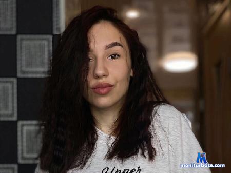 amy-moody flirt4free performer college girls, skinny, brunette, cute, feet, fetishes