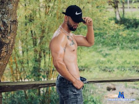 leroy-hunter flirt4free performer You never give up, today is a great day to do things right strength