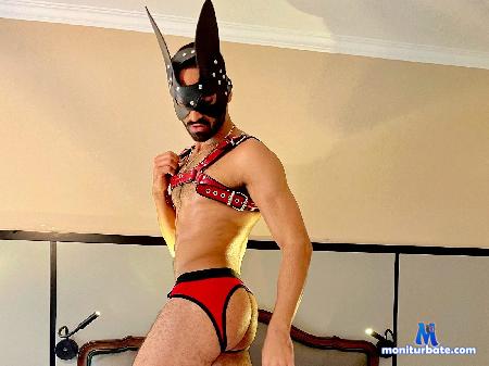 kory-lennon flirt4free performer LATIN GUY HOT AND HAPPY