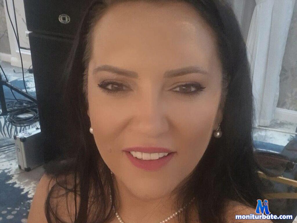 seductive-shade Flirt4free performer 