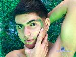 tyler-wiilson flirt4free livecam show performer Chico caliente