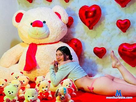 luna-benett flirt4free performer soy una chica muy divertida, con ganas de interactuar con nuevas personas y conocer mi sexualidad 