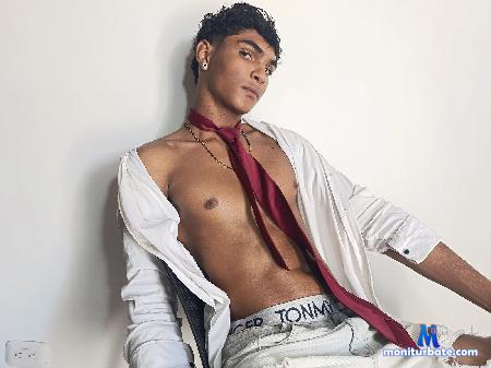ban-lewis flirt4free performer I am more than a model, I AM an EXPERIENCE, come, enjoy it.