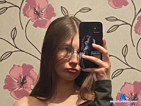 lashawna-marteney flirt4free performer Hi sweet! we want play! Play with us pls!