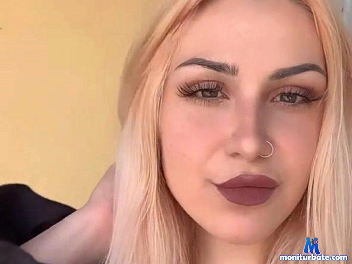 alicee-may Flirt4free performer 