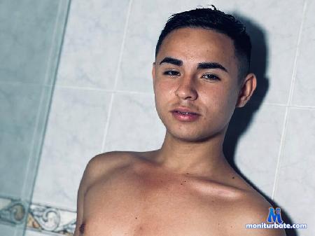 adamm-collinss flirt4free performer Latin Boy Without Limits