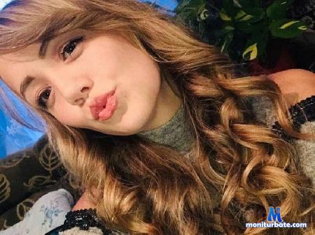 veronika-ursu flirt4free performer Impudence is the key to success!
