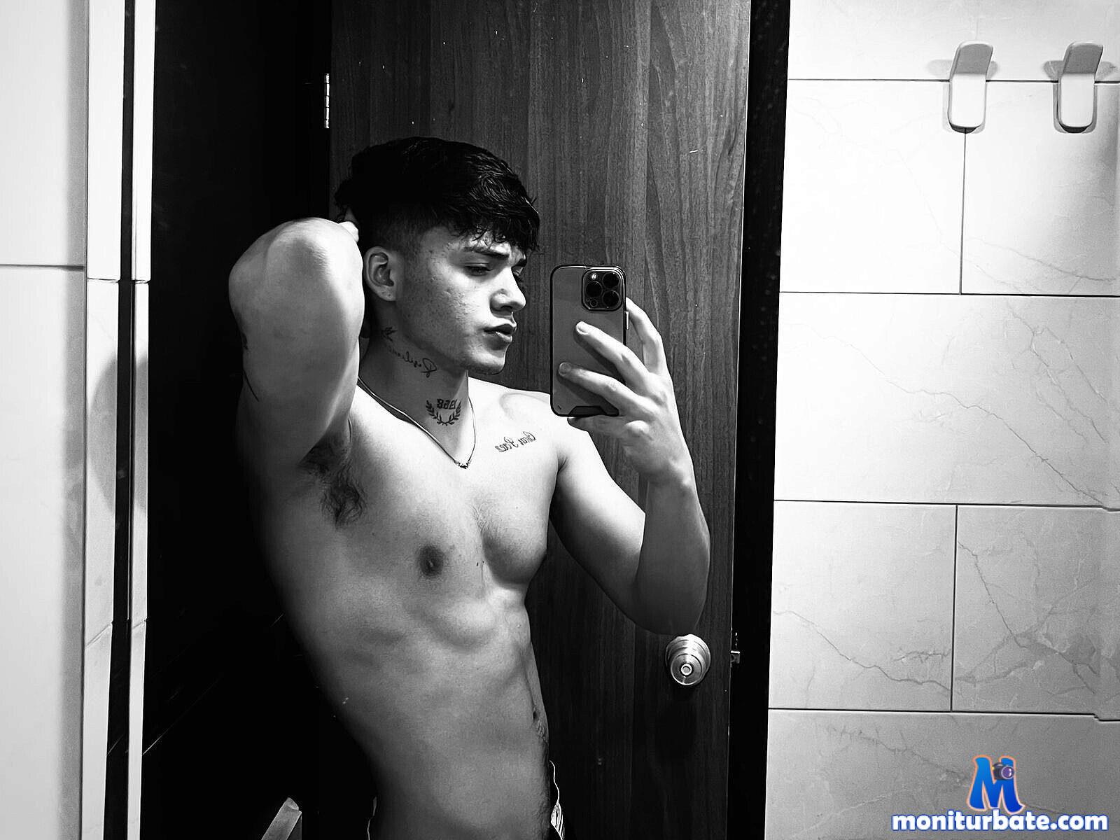 iron-tous Flirt4free performer Nipple Play Dirty Talk Slaves Humiliation Spanking Cosplay