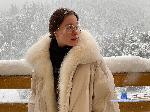 maxine-edmands flirt4free livecam show performer Hi sweet! we want play! Play with us pls!