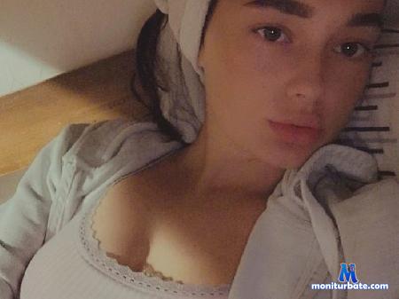 amalia-lange flirt4free performer I want you to scream and gasp with pleasure