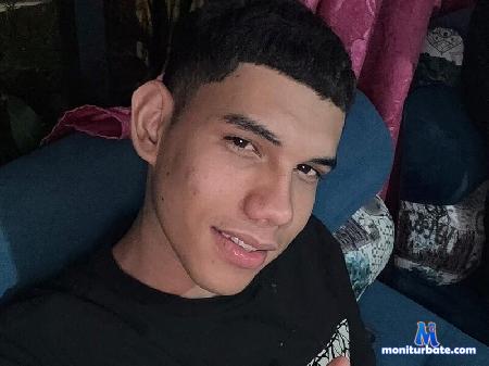 anthony-rosz flirt4free performer I have a weakness for sissy men, I like foot fetish, dirty talk