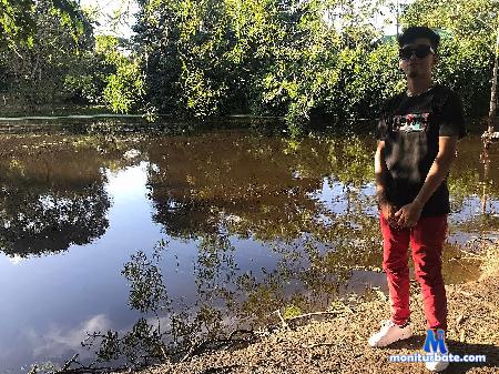 connor-thompson flirt4free performer Enjoy the landscape  ;)
