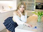 adele-lamber flirt4free livecam show performer Hey guys :) Glad see you in my room