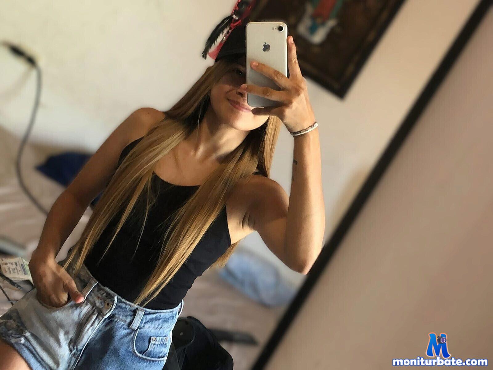 honey-thomsons Flirt4free performer Anal Feet Role Play/Costumes Small Penis Humiliation Boss / Secretary Dirty Talk Doctor / Nurse Master / Slave Jerk off Instruction Stockings/Panty Hose Sugar Daddy Bad Cop/Good Cop Humiliation Cowboy/Cowgirl Strap-on Voyeurism Flight Attendant/Pilot