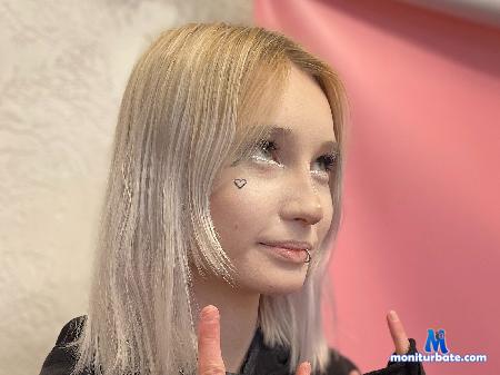 hild-dilley flirt4free performer Hi sweet! we want play! Play with us pls!