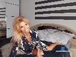 ariane-sexy flirt4free livecam show performer 
