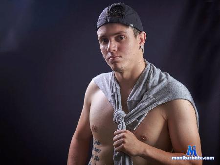jhon-murray flirt4free performer Hi guys welcome to my room!