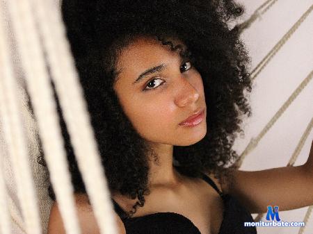 lyra-valenne flirt4free performer I may be shy and delicate, but once you take control, I become your sweetest addiction.