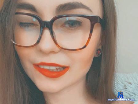 daisy-julie flirt4free performer Cute next door girl 