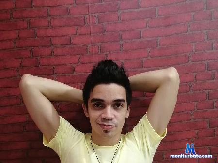 kelvin-hill flirt4free performer Latino and creative