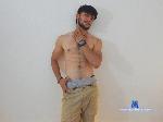 zyon-benet flirt4free livecam show performer Curious, open minded and willing to play.