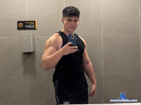 camiilo-lopez flirt4free performer A sexy guy who can put on a spectacular show, we'll have fun together!